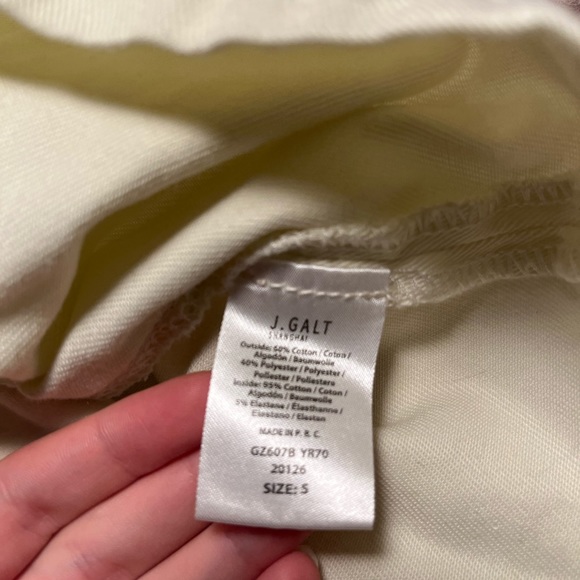 brandy melville dana skirt - Picture 3 of 3